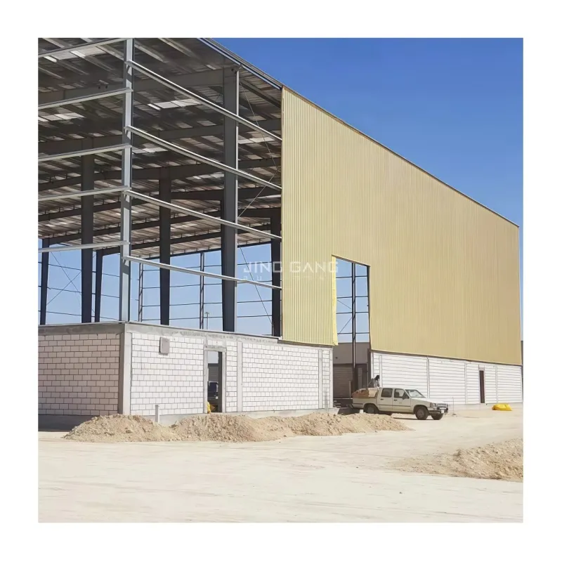 Poutres de colonnes en métal de hangar de stockage d'atelier de structure métallique de construction 40x60 pour la construction