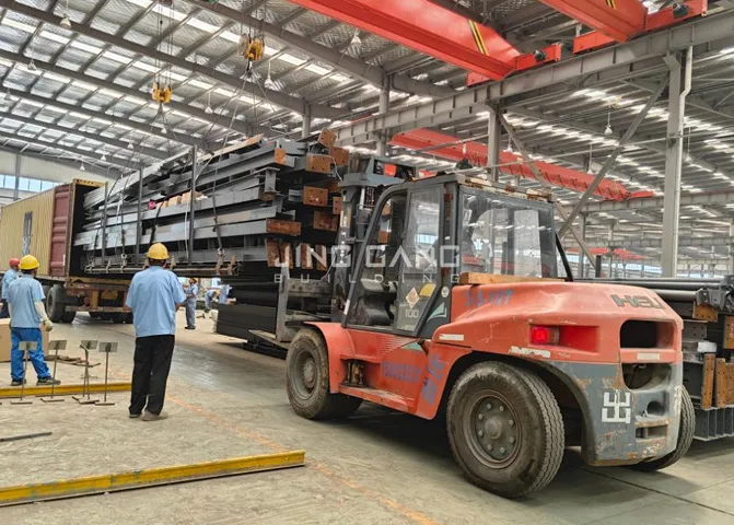 Assurer solidité et évolutivité : accompagnement à la rénovation des structures métalliques de Jinggang à la Réunion